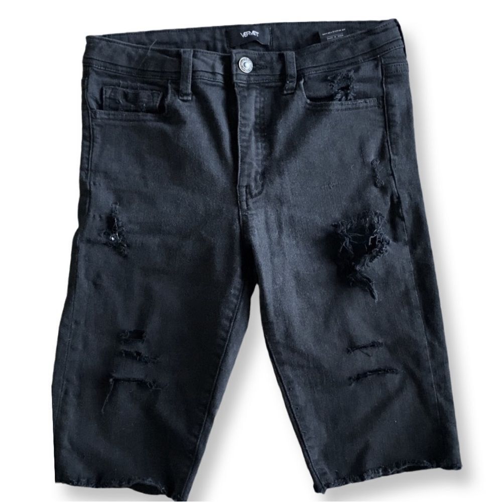 Flying Monkey Vervet Black Distressed Skinny Summer Bermuda Shorts Size Medium